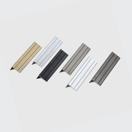 GRID STEP NOSING