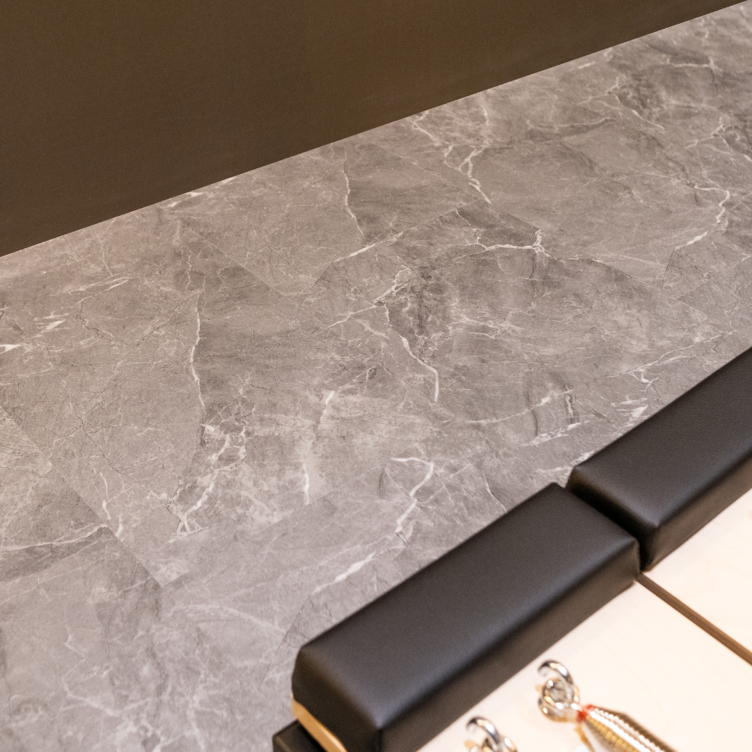 Penerapan dari Lantai SPC Terbaik