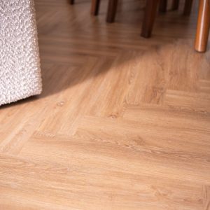 Contoh dari SPC Lantai Motif Kayu