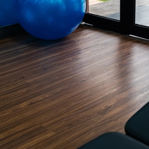 Penerapan dari Lapisan Lantai SPC